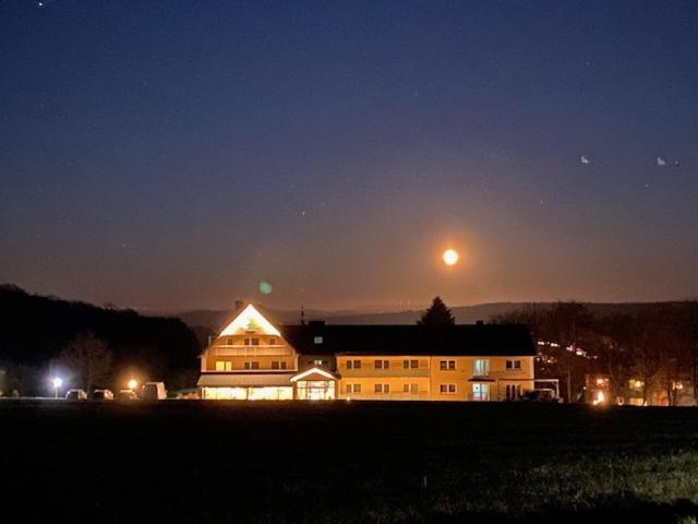 Knuellhotel Tann-Eck Кнюльвальд Экстерьер фото